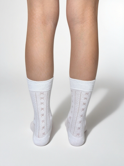 Lace-pattern crew socks- 170N