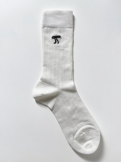 Classic vertical lace crew socks- 170N