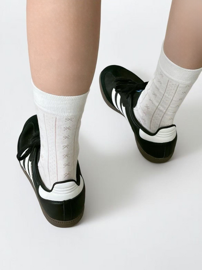 Lace-pattern crew socks- 170N